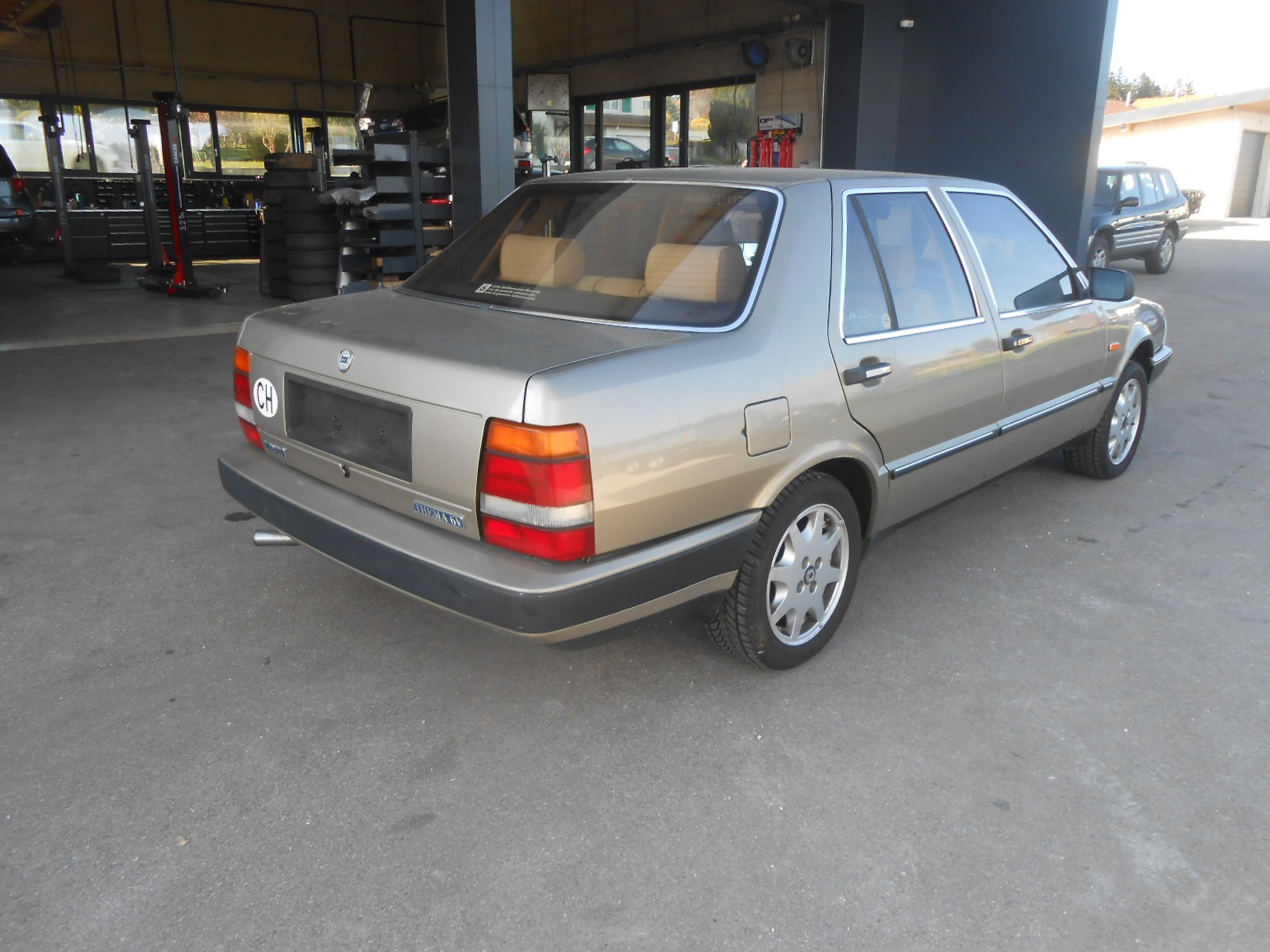 LANCIA Thema 2.9 V6-image-4