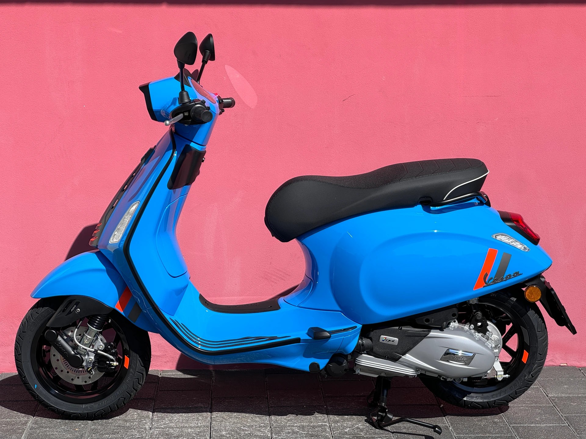PIAGGIO Vespa 125 Sprint Sport-image-12