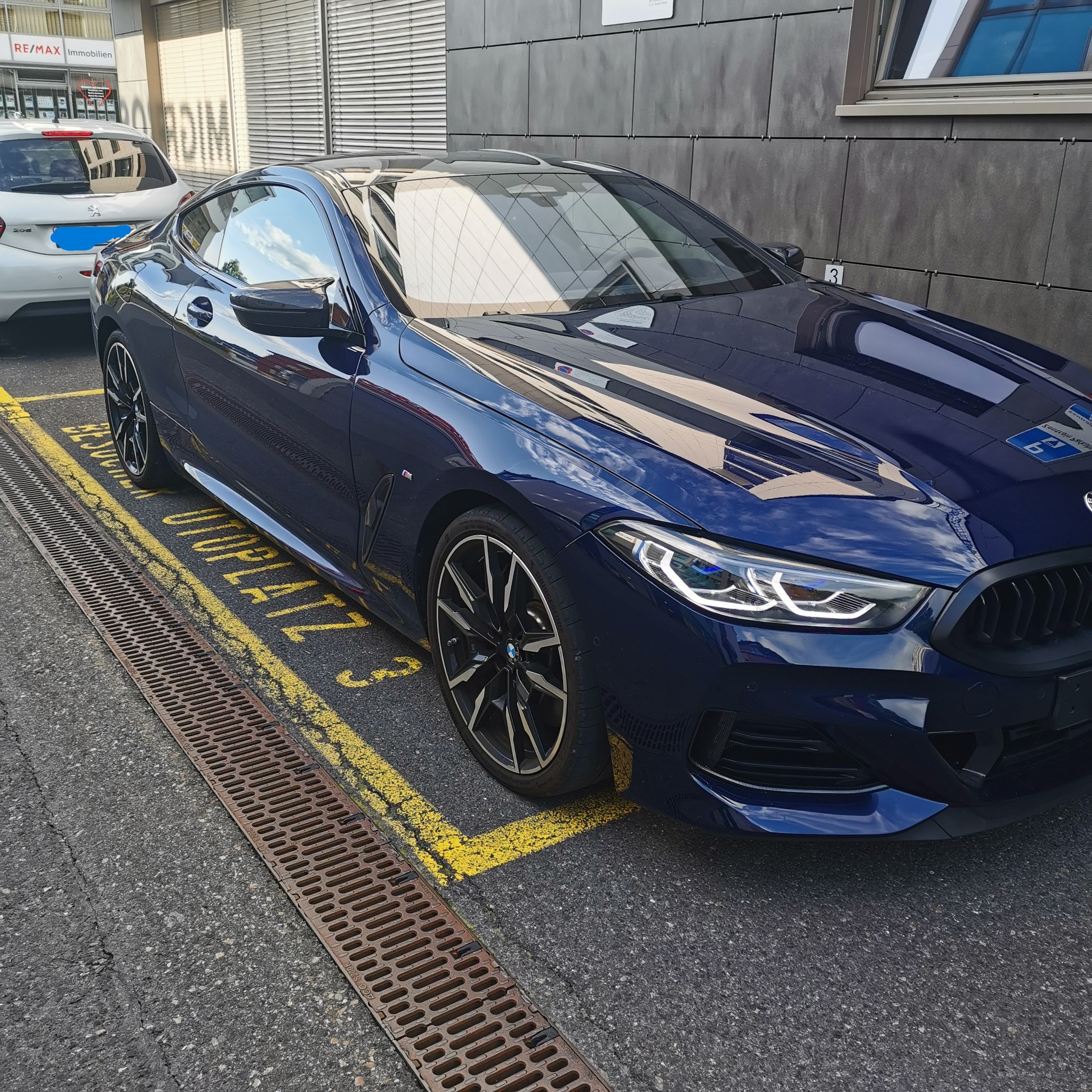 BMW M850i xDrive Steptronic Coupé LCI-image-1