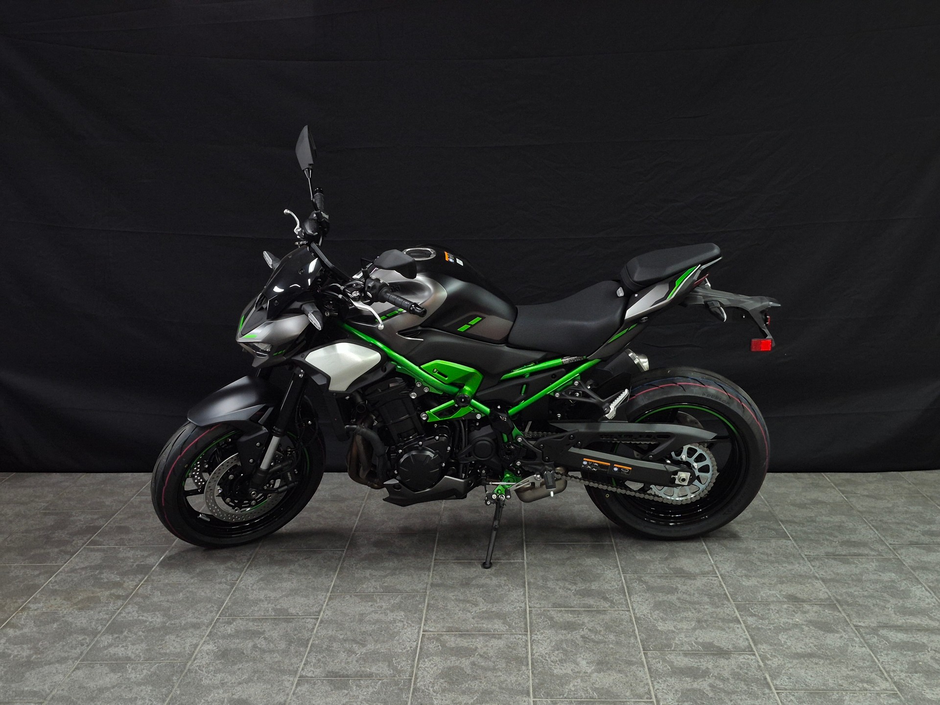 KAWASAKI Z 900 (70kW)-image-11