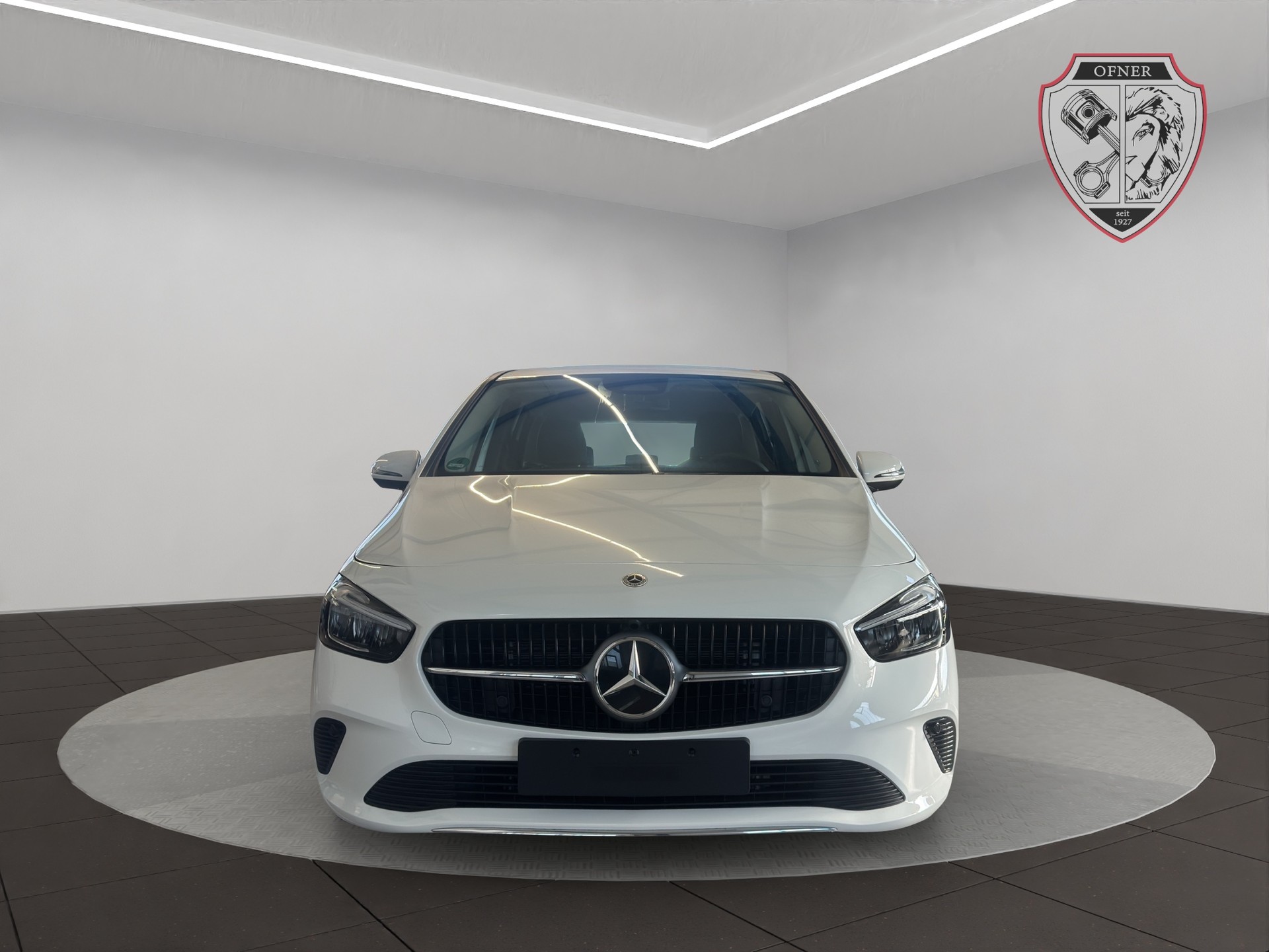 MERCEDES-BENZ B 200 d Progressive 8G-DCT-showroom-element-1