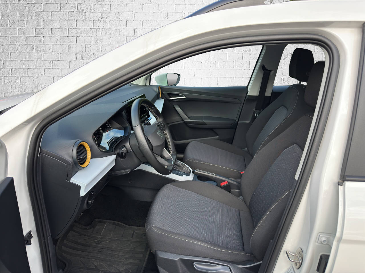 SEAT Arona 1.0 TSI 110 Style DSG-image-6