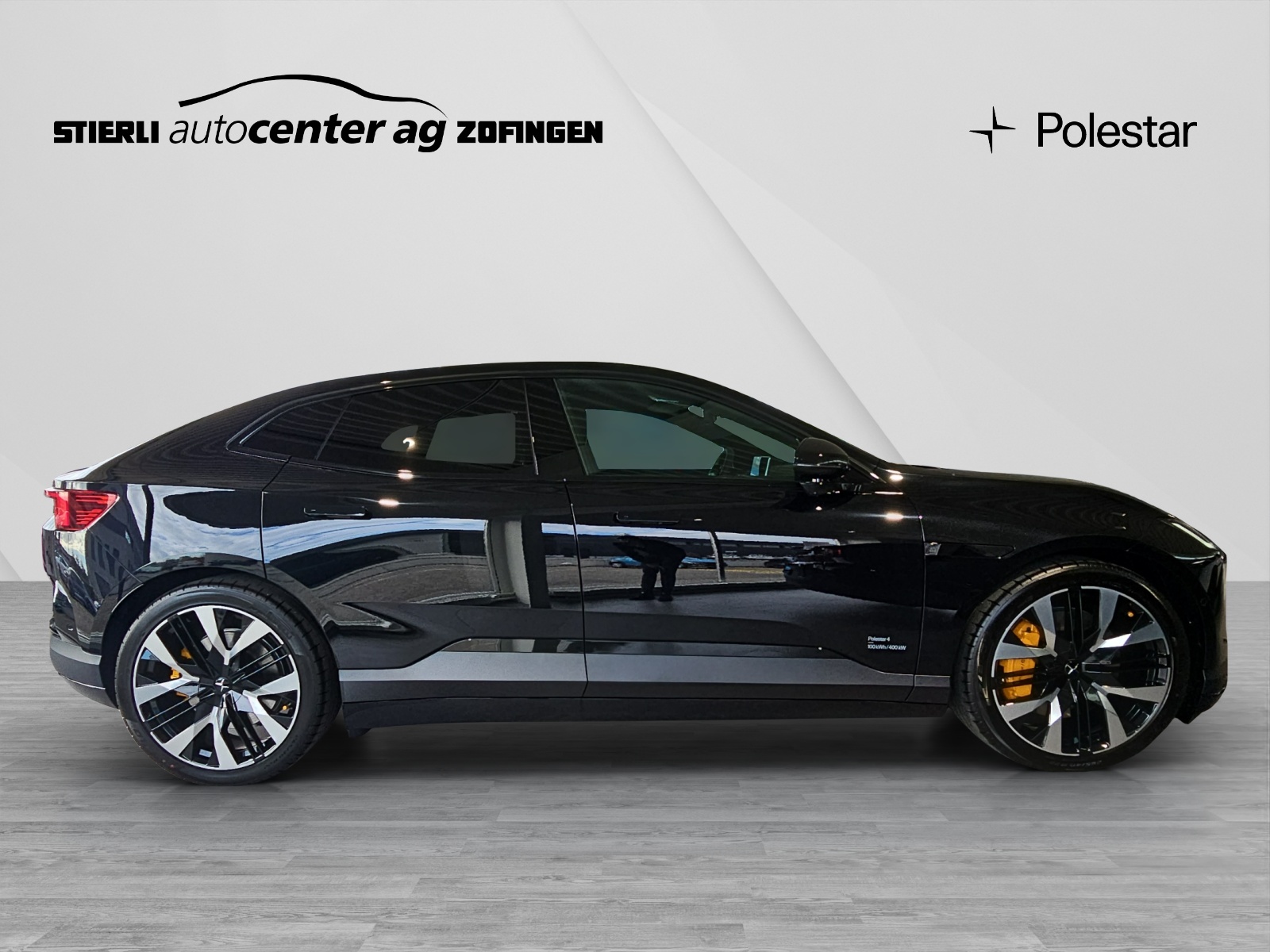 POLESTAR 4 Long Range Dual Motor Performance Prime-showroom-element-3