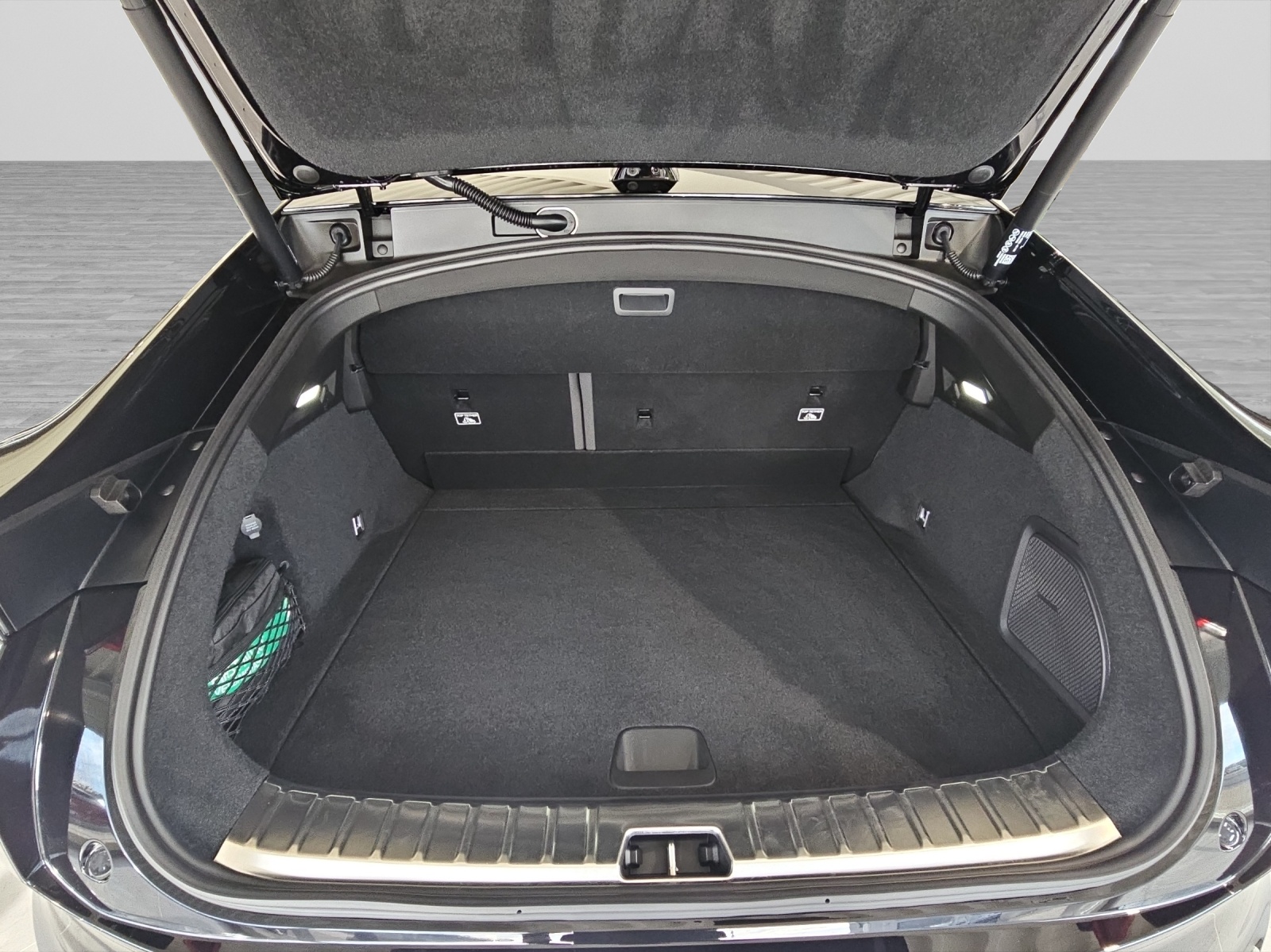 POLESTAR 4 Long Range Dual Motor Performance Prime-image-14