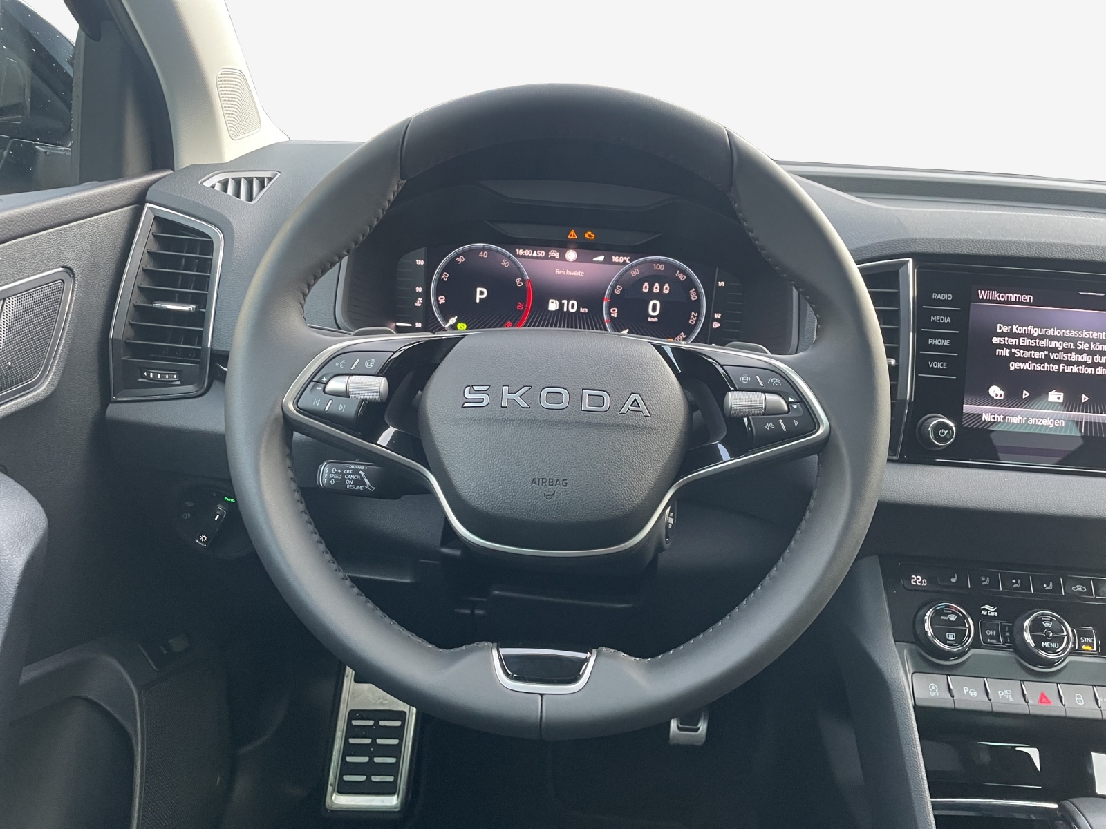 SKODA Karoq 1.5 TSI Dynamic DSG-image-9