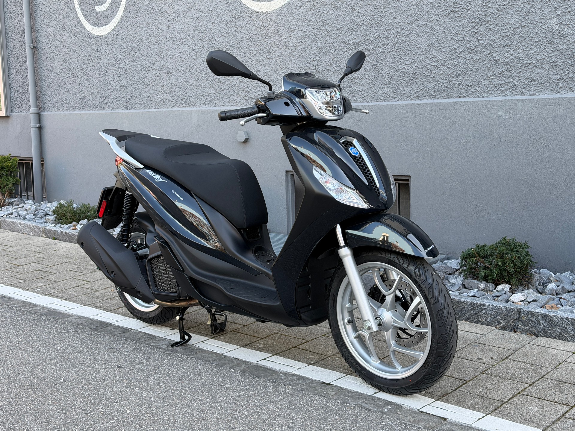 PIAGGIO Medley 200 E5+-image-8