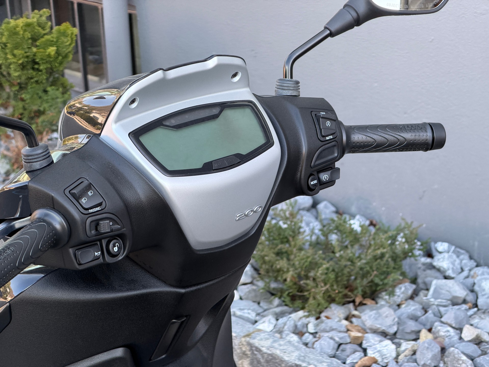 PIAGGIO Medley 200 E5+-image-4