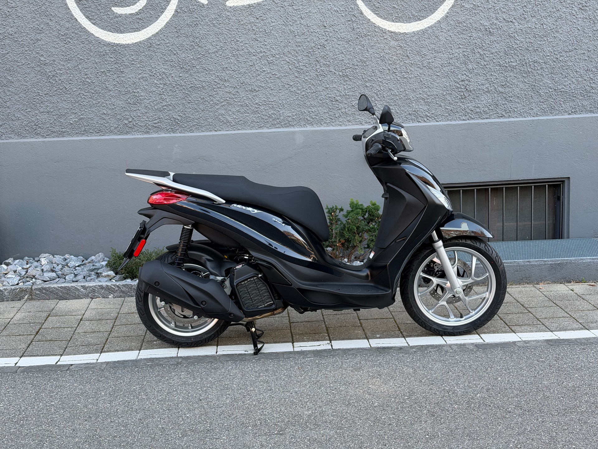 PIAGGIO Medley 200 E5+-image-14