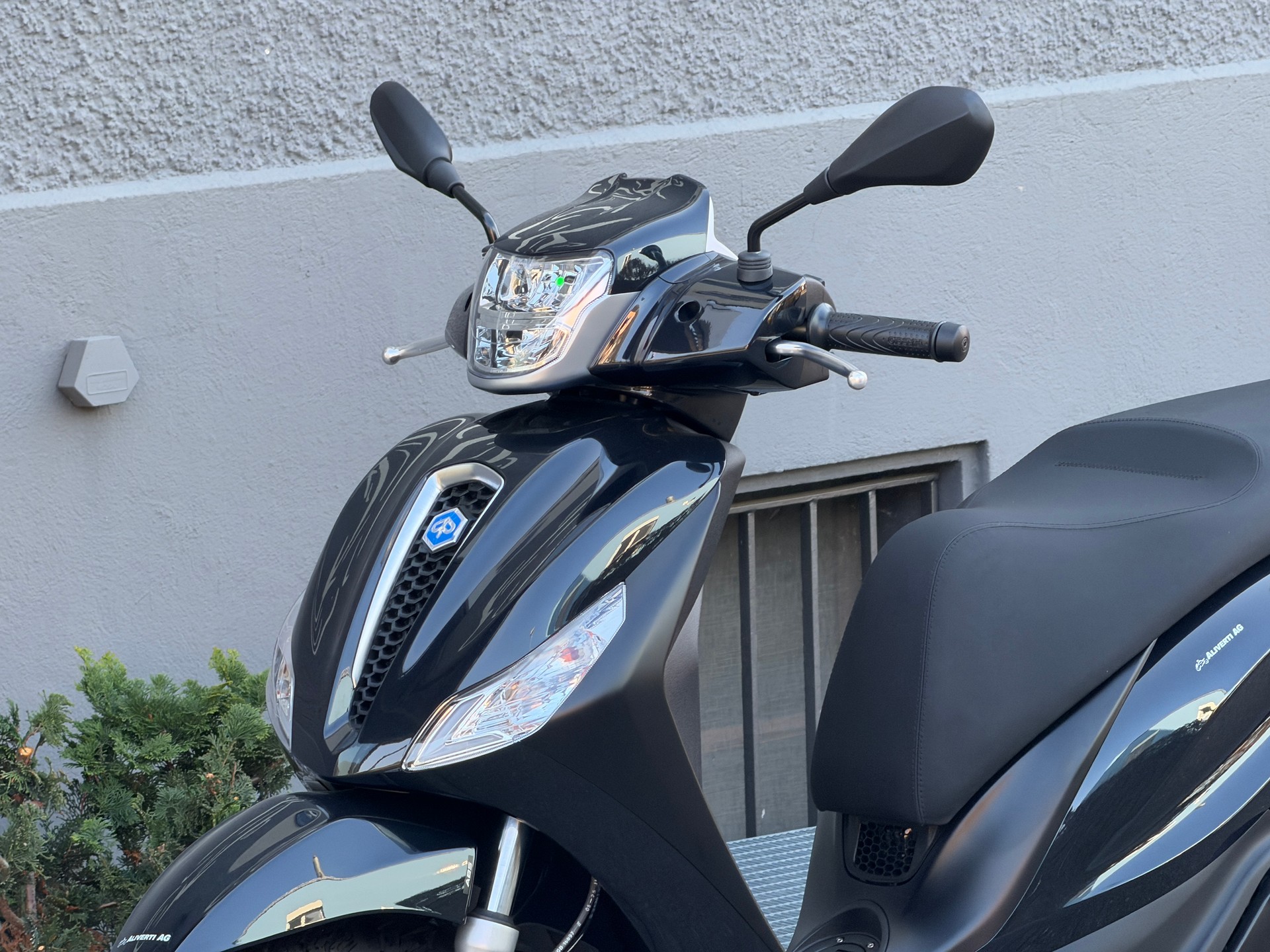 PIAGGIO Medley 200 E5+-image-1