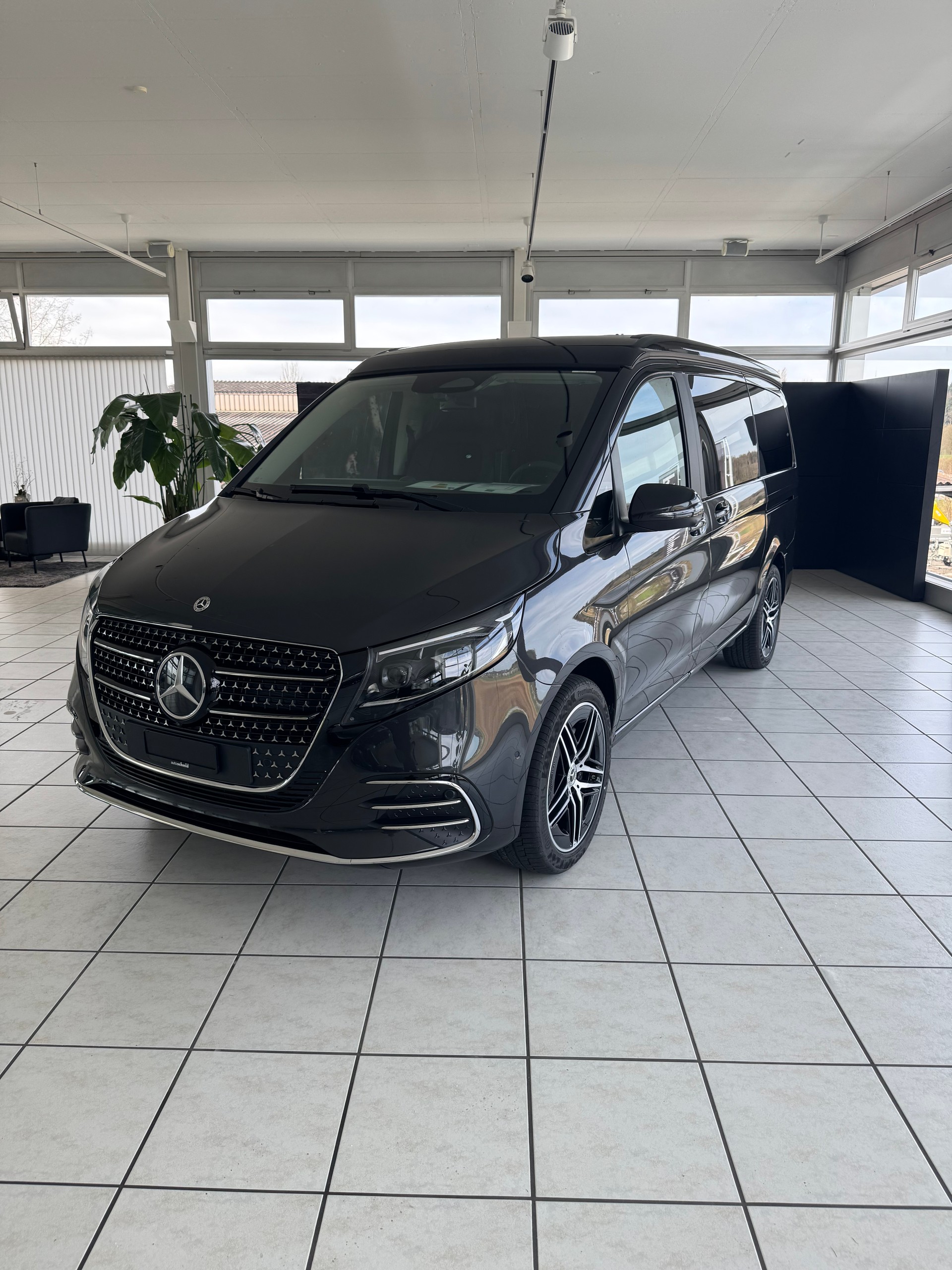 MERCEDES-BENZ Marco Polo HORIZON V 300 d 4MATIC 3200mm L-showroom-element-1