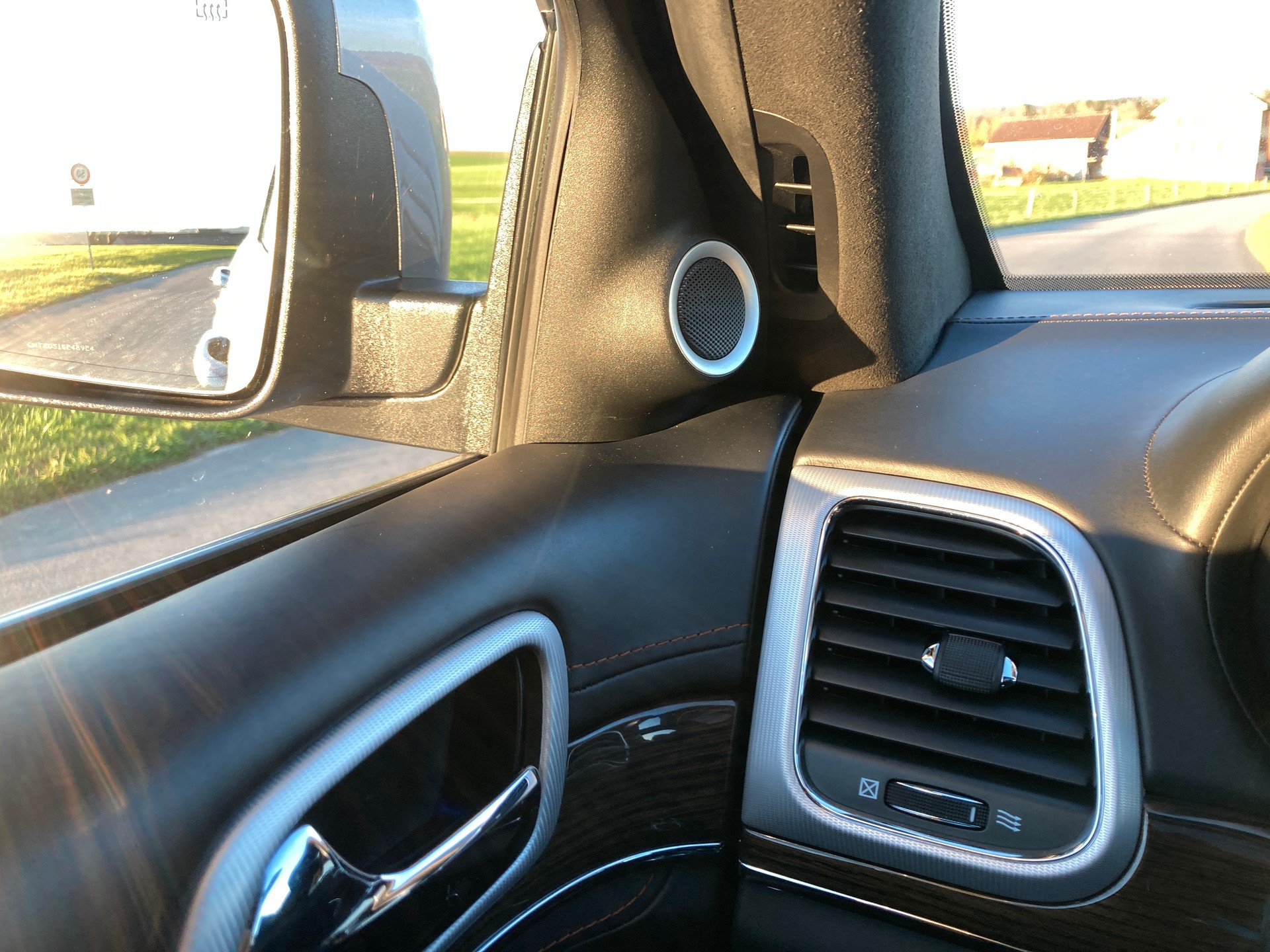 JEEP Grand Cherokee 3.0 CRD Summit Automatic-image-22
