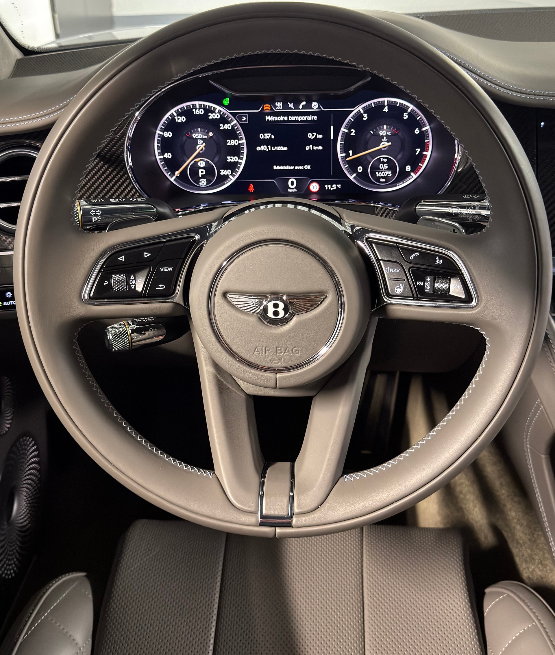 BENTLEY Continental GT 4.0 V8 Azure-image-13