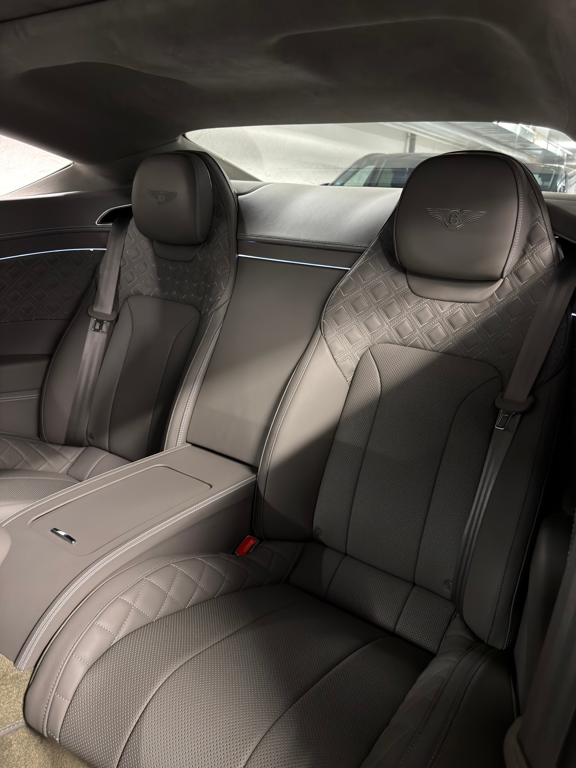 BENTLEY Continental GT 4.0 V8 Azure-image-11