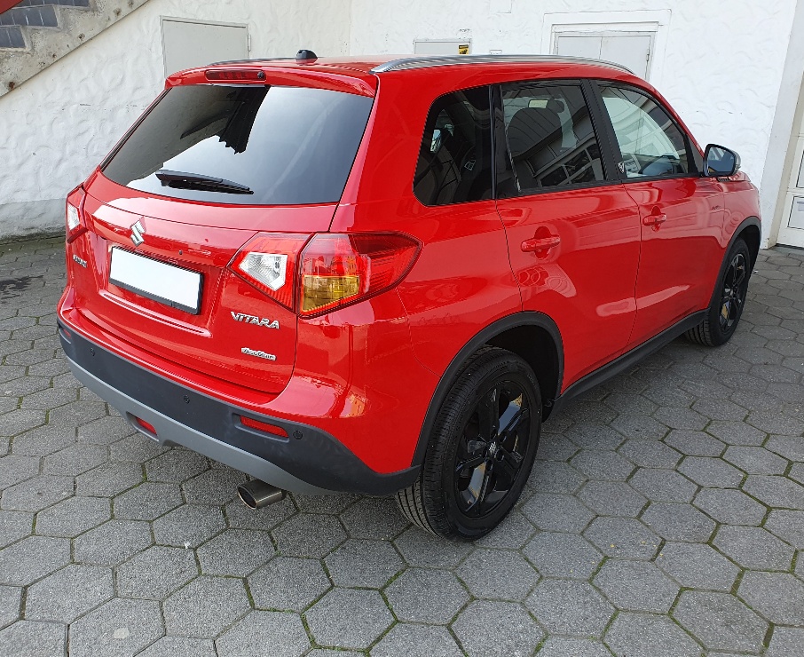 SUZUKI Vitara 1.4 Boosterjet Sergio Cellano Top Automat-showroom-element-2