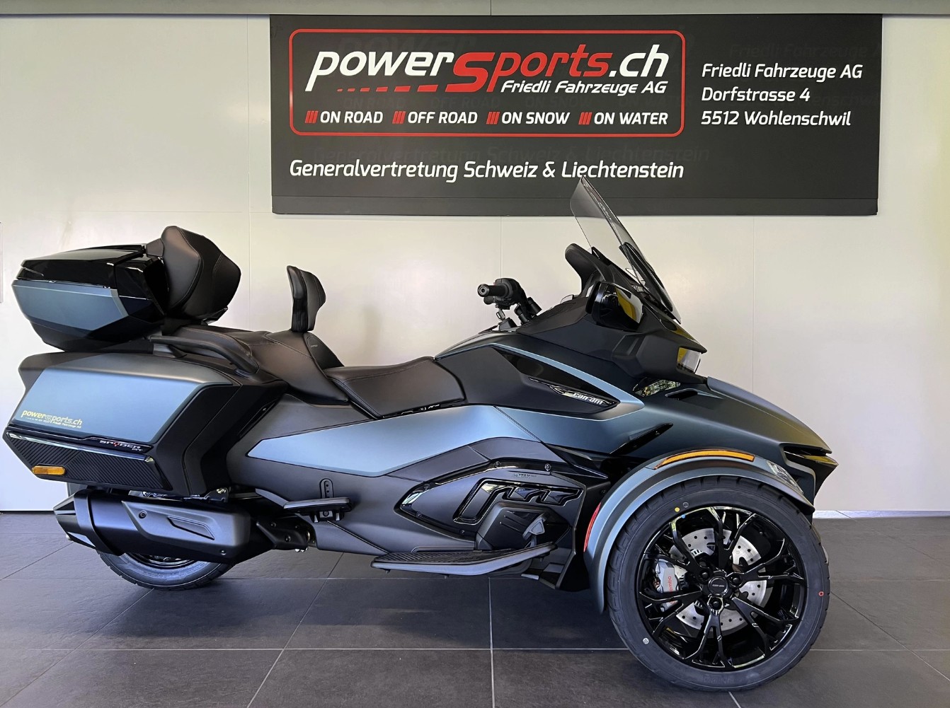 CAN-AM Spyder RT LTD-image-4