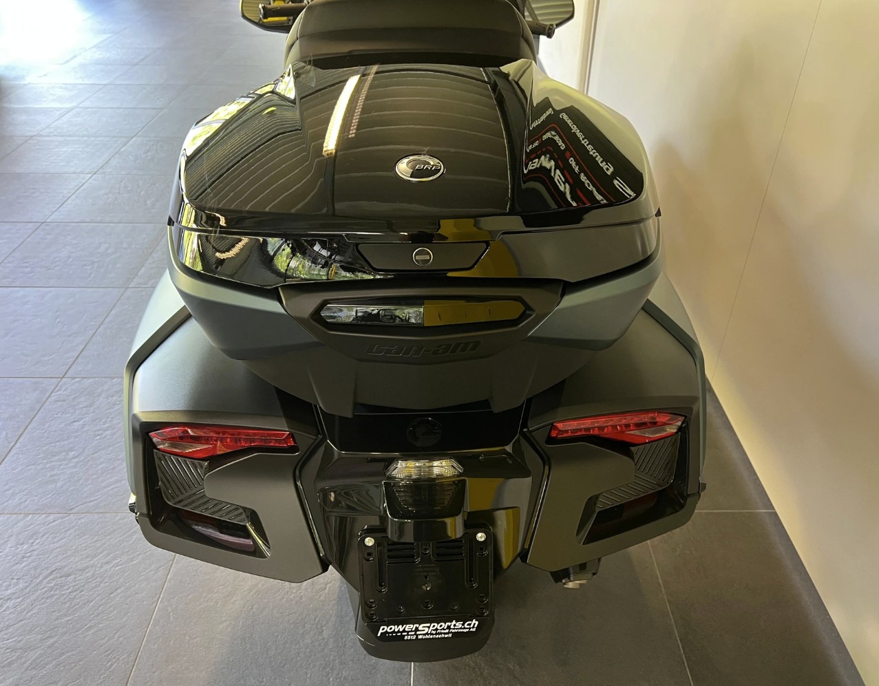 CAN-AM Spyder RT LTD-image-6