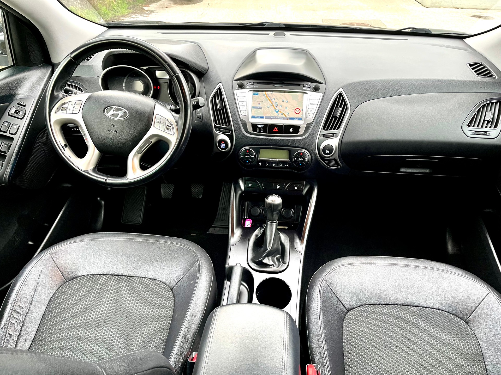 HYUNDAI iX 35 2.0 Premium 4WD-showroom-element-1