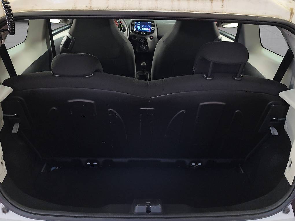 PEUGEOT 108 1.0 VTi Access-image-11