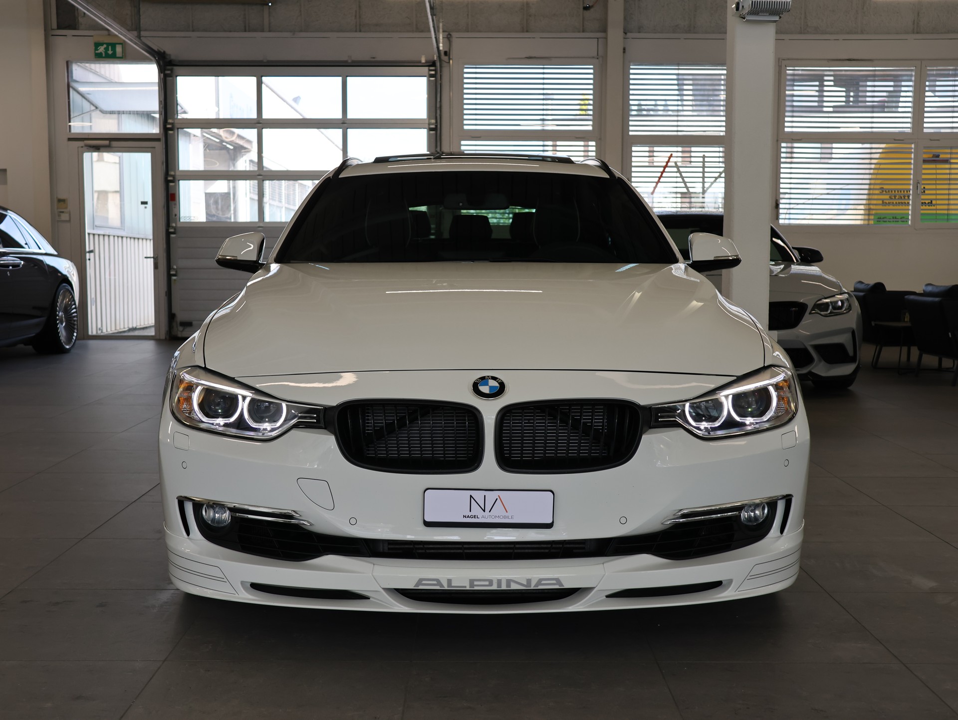 BMW-ALPINA D3 BiTurbo Touring 3.0d Switch-Tronic *Alpinaweiss*Harman&Kardon*-showroom-element-2