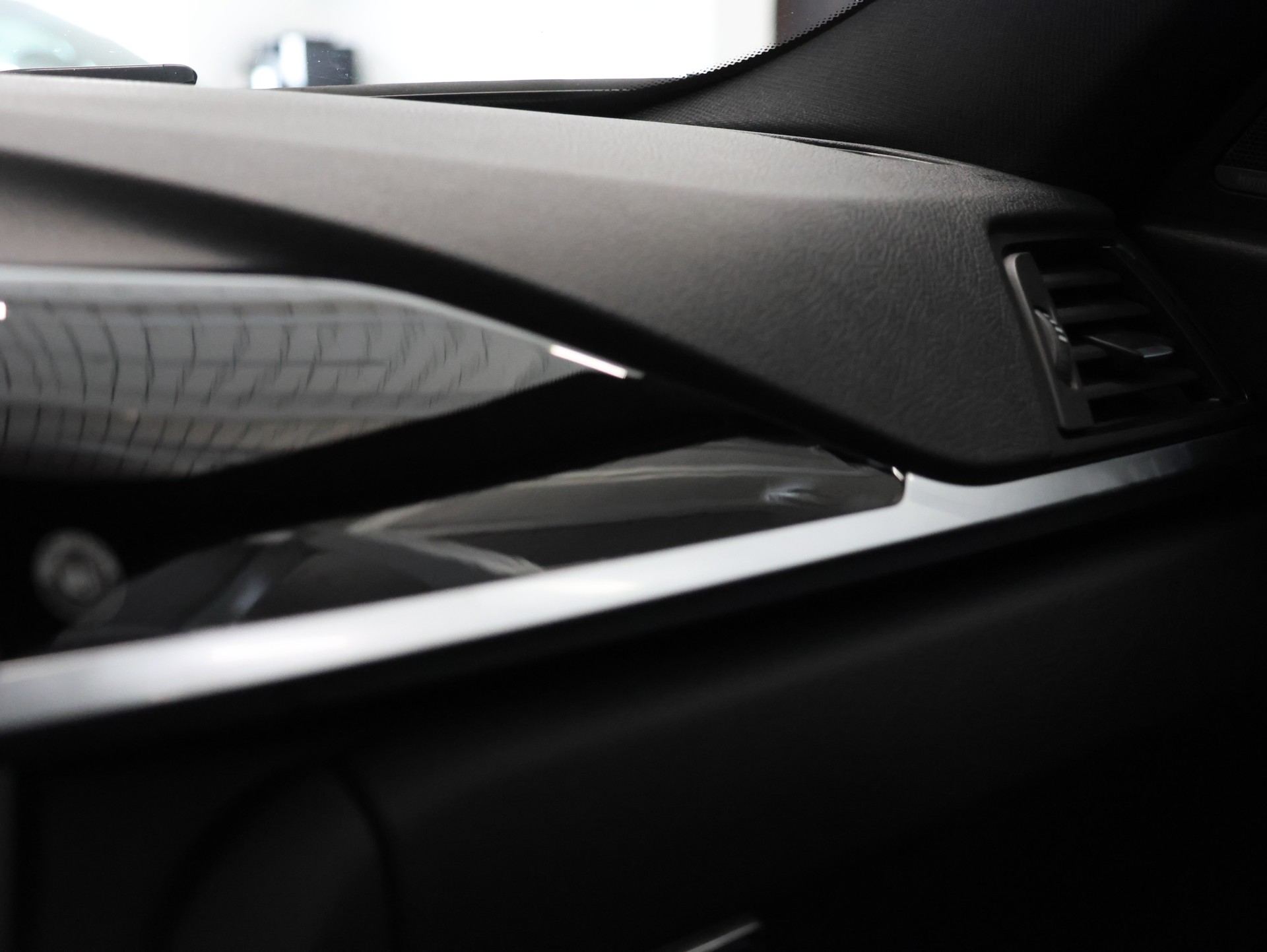 BMW-ALPINA D3 BiTurbo Touring 3.0d Switch-Tronic *Alpinaweiss*Harman&Kardon*-image-31