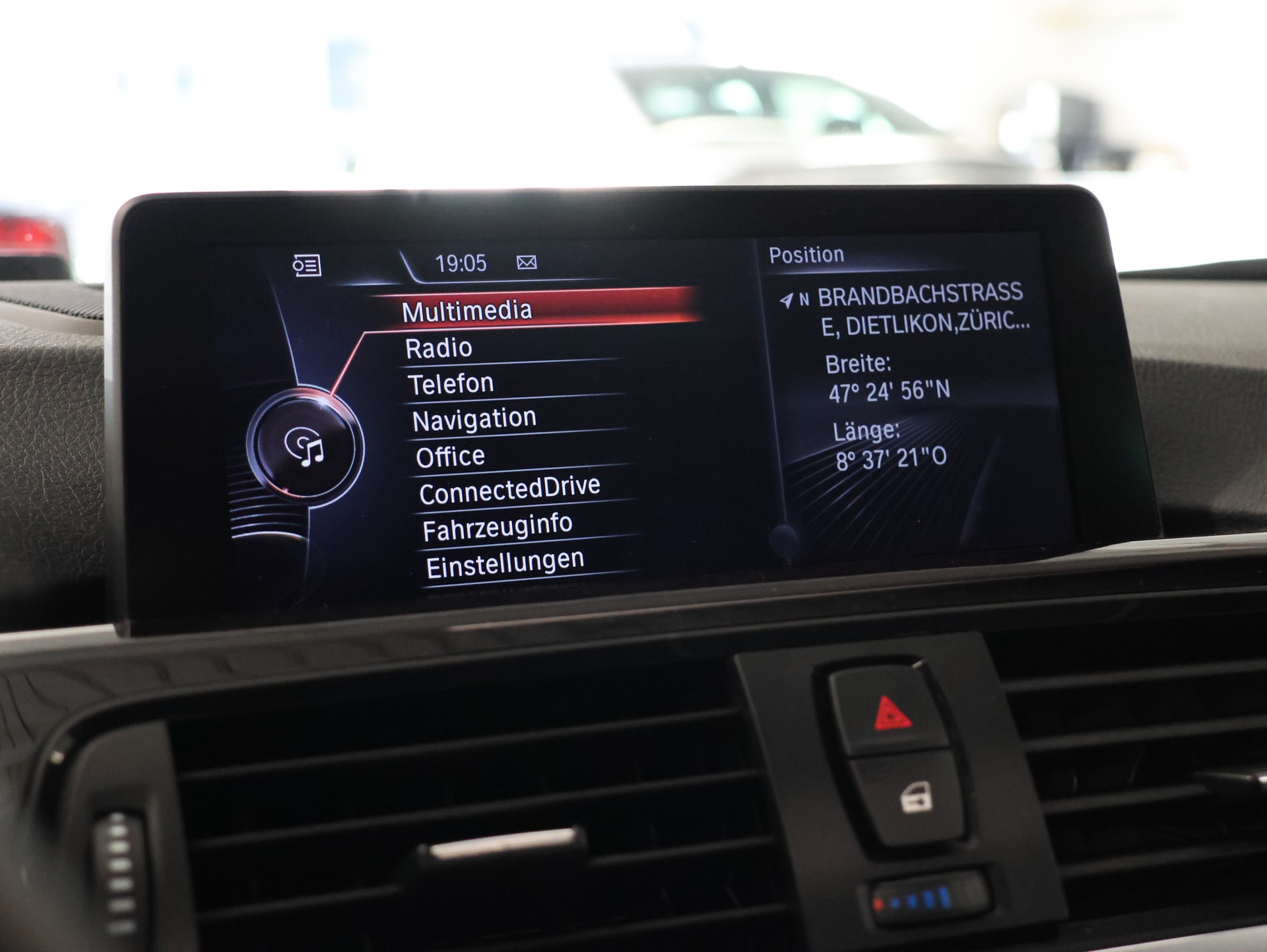 BMW-ALPINA D3 BiTurbo Touring 3.0d Switch-Tronic *Alpinaweiss*Harman&Kardon*-image-27
