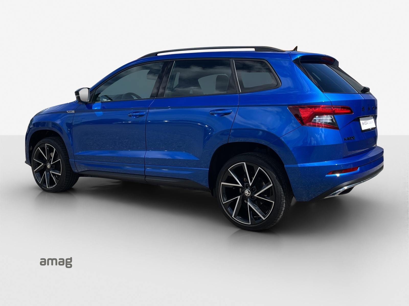 SKODA Karoq 1.5 TSI ACT SportLine DSG-showroom-element-2