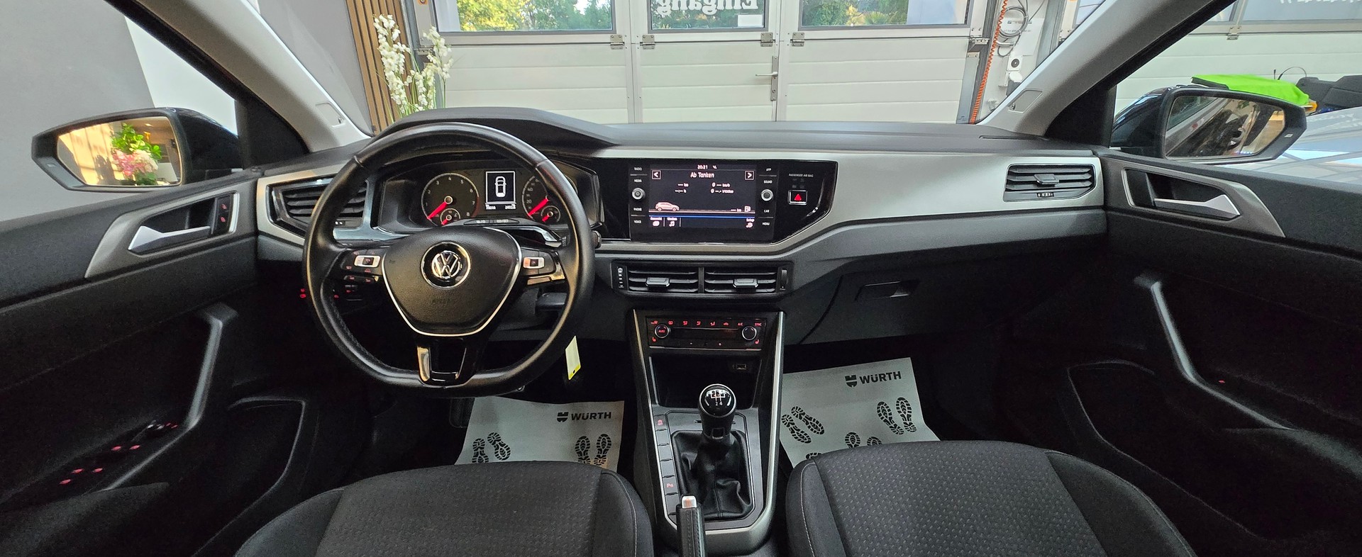 VW Polo 1.0 TSI BMT Comfortline-image-25