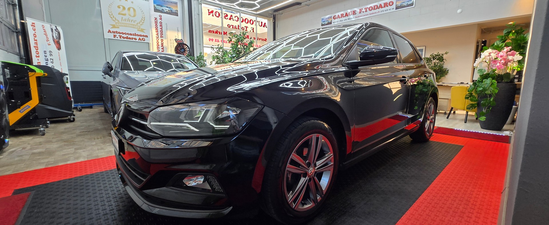 VW Polo 1.0 TSI BMT Comfortline-showroom-element-1