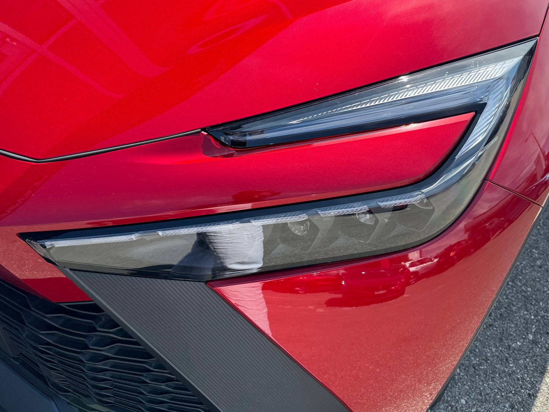 TOYOTA C-HR 2.0 HSD CVT Swiss Edition-showroom-element-3