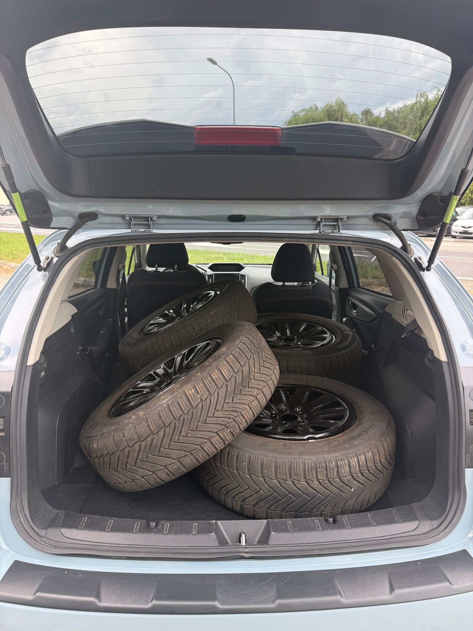 SUBARU XV 2.0 Swiss AWD Lineartronic-image-10