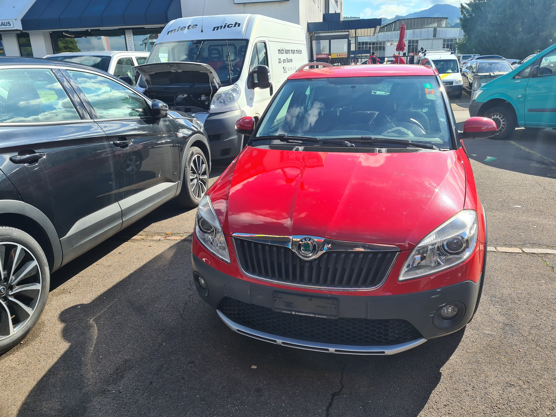 SKODA Fabia 1.2 TSI Scout-image-1