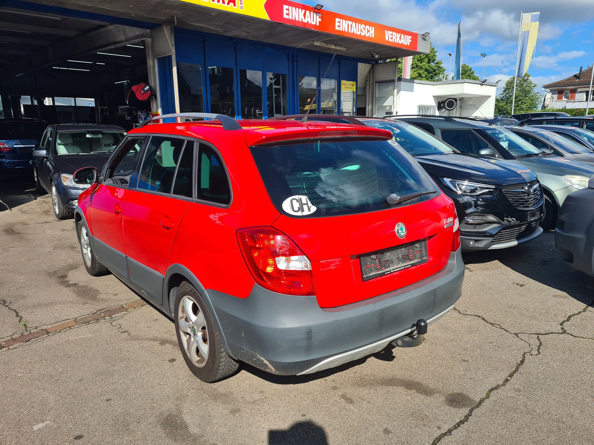 SKODA Fabia 1.2 TSI Scout-image-4