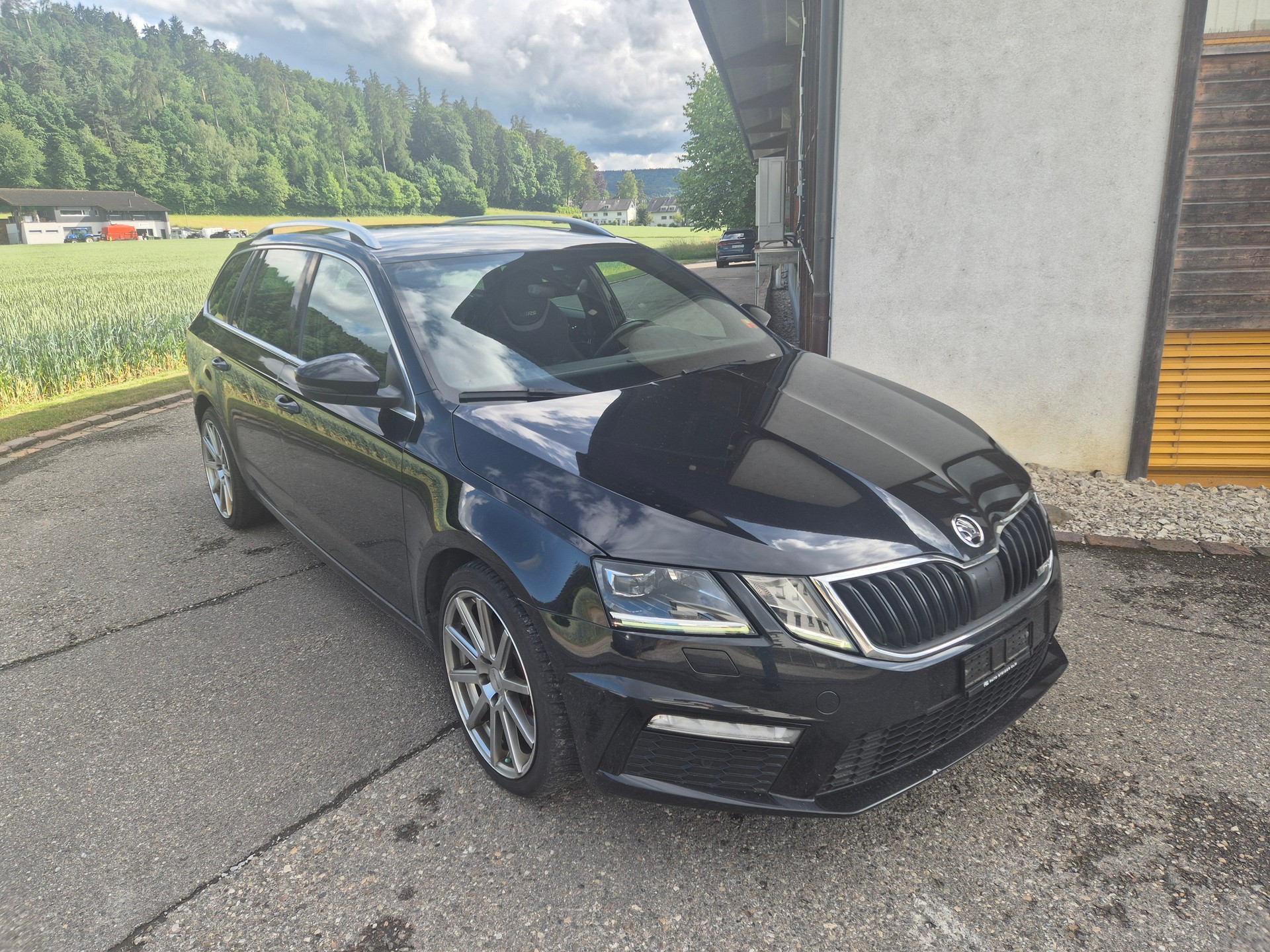 SKODA Octavia Combi 2.0 TDI RS 4x4 DSG-showroom-element-2
