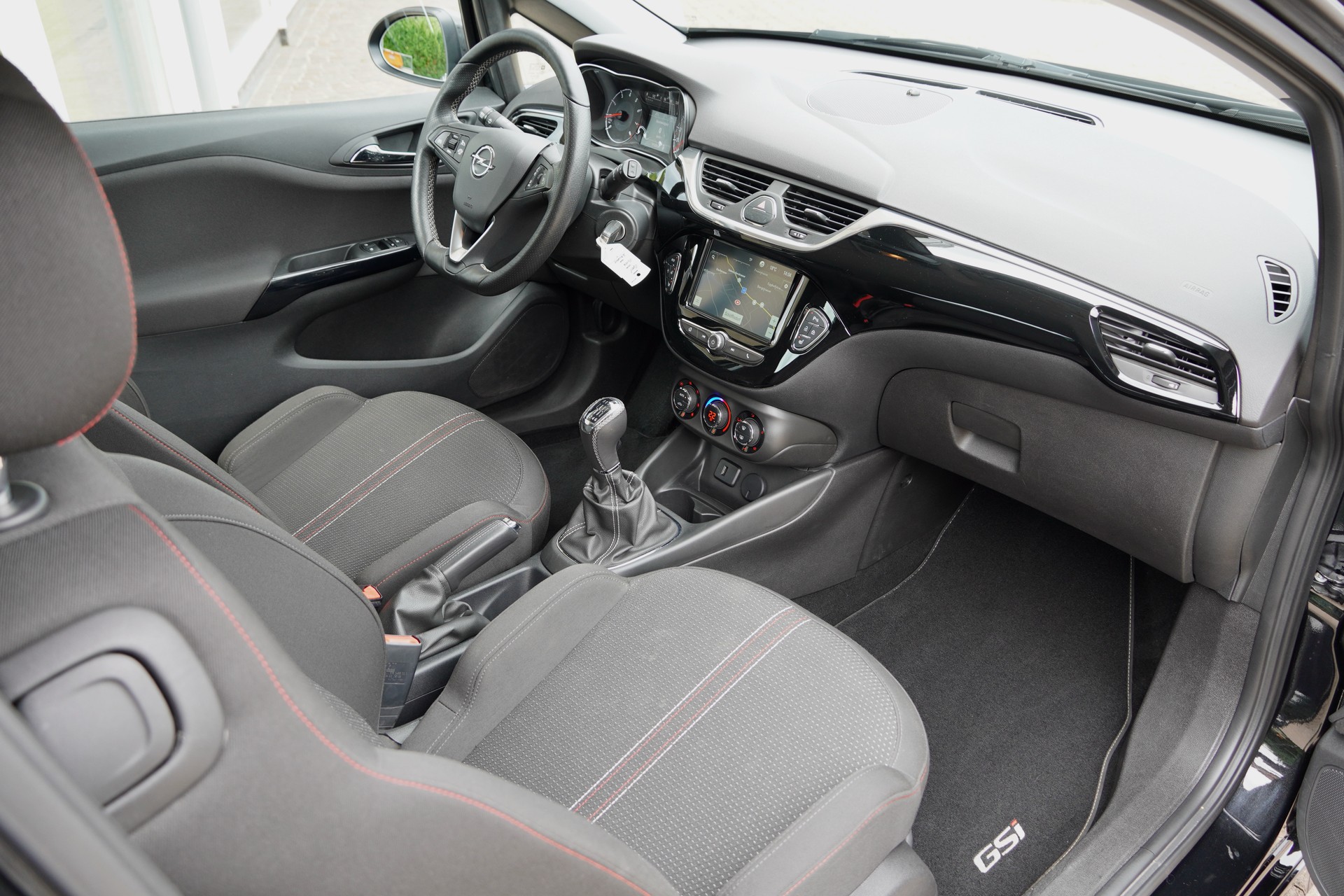 OPEL Corsa 1.4 Turbo GSi-image-10