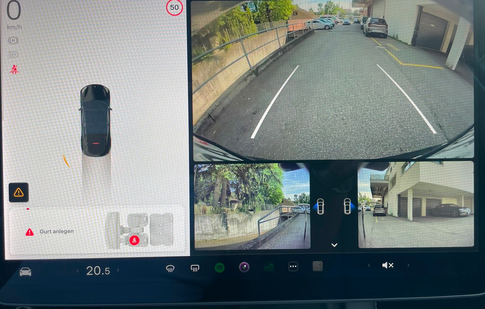 TESLA Y Long Range 533 km (WLTP) 514PS All Black Werksgarantie 53% Rabatt-image-8