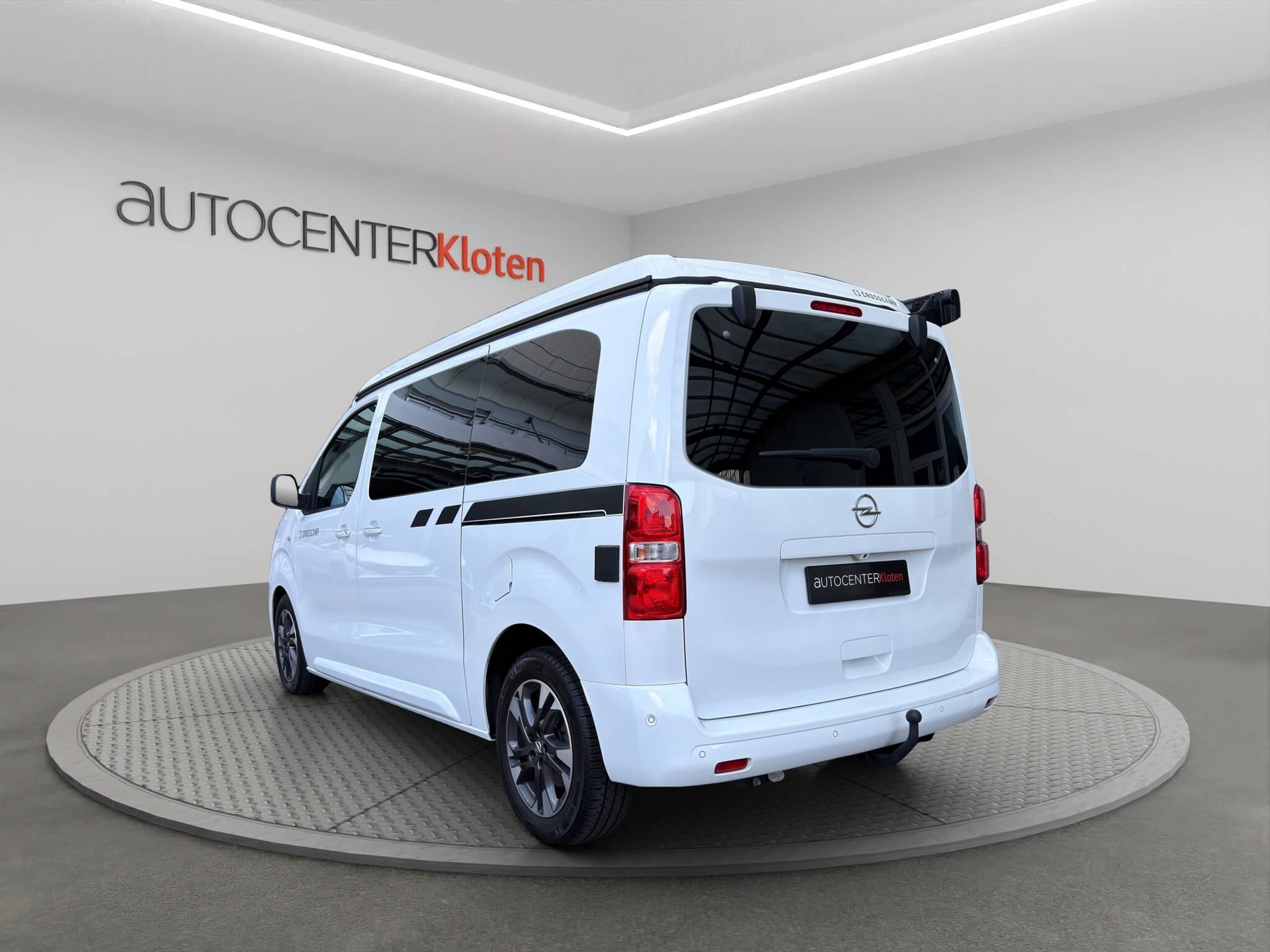CROSSCAMP Opel Zafira 2.0 CDTI 177 Edition S/S-showroom-element-3