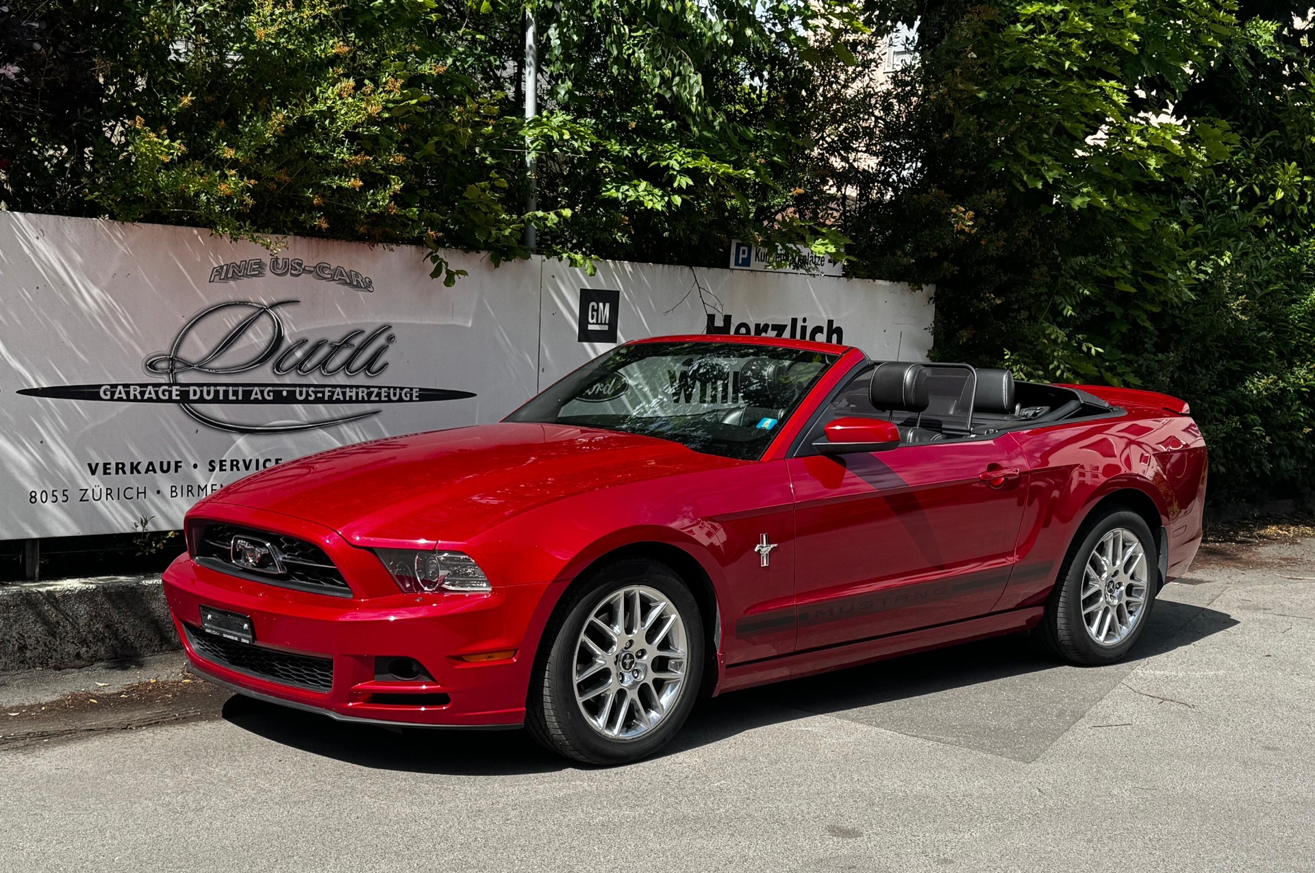 FORD Mustang 3.7 Cabrio-image-3