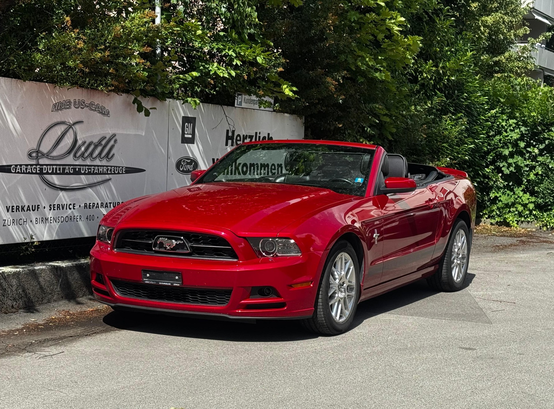 FORD Mustang 3.7 Cabrio-image-2