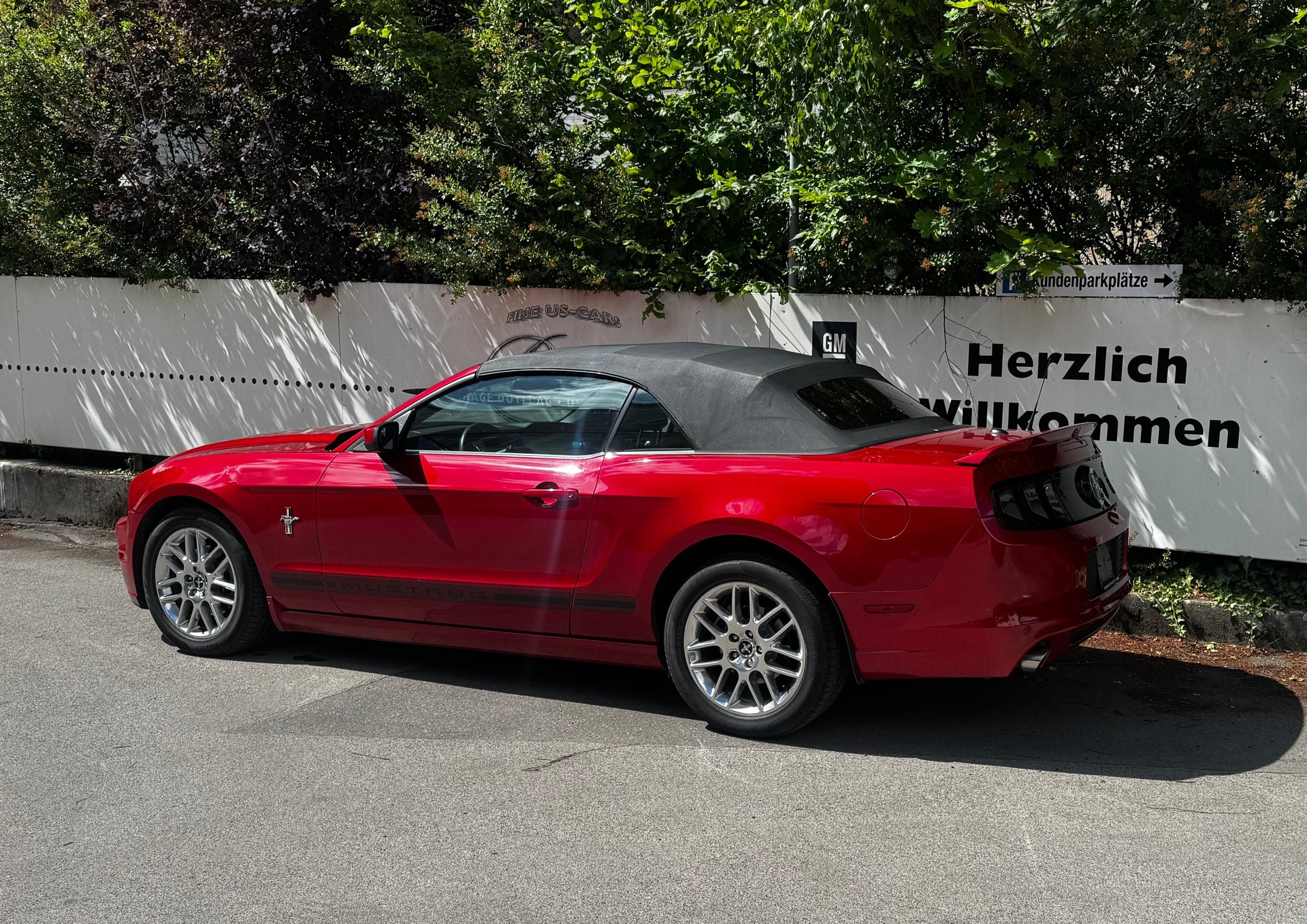 FORD Mustang 3.7 Cabrio-image-8