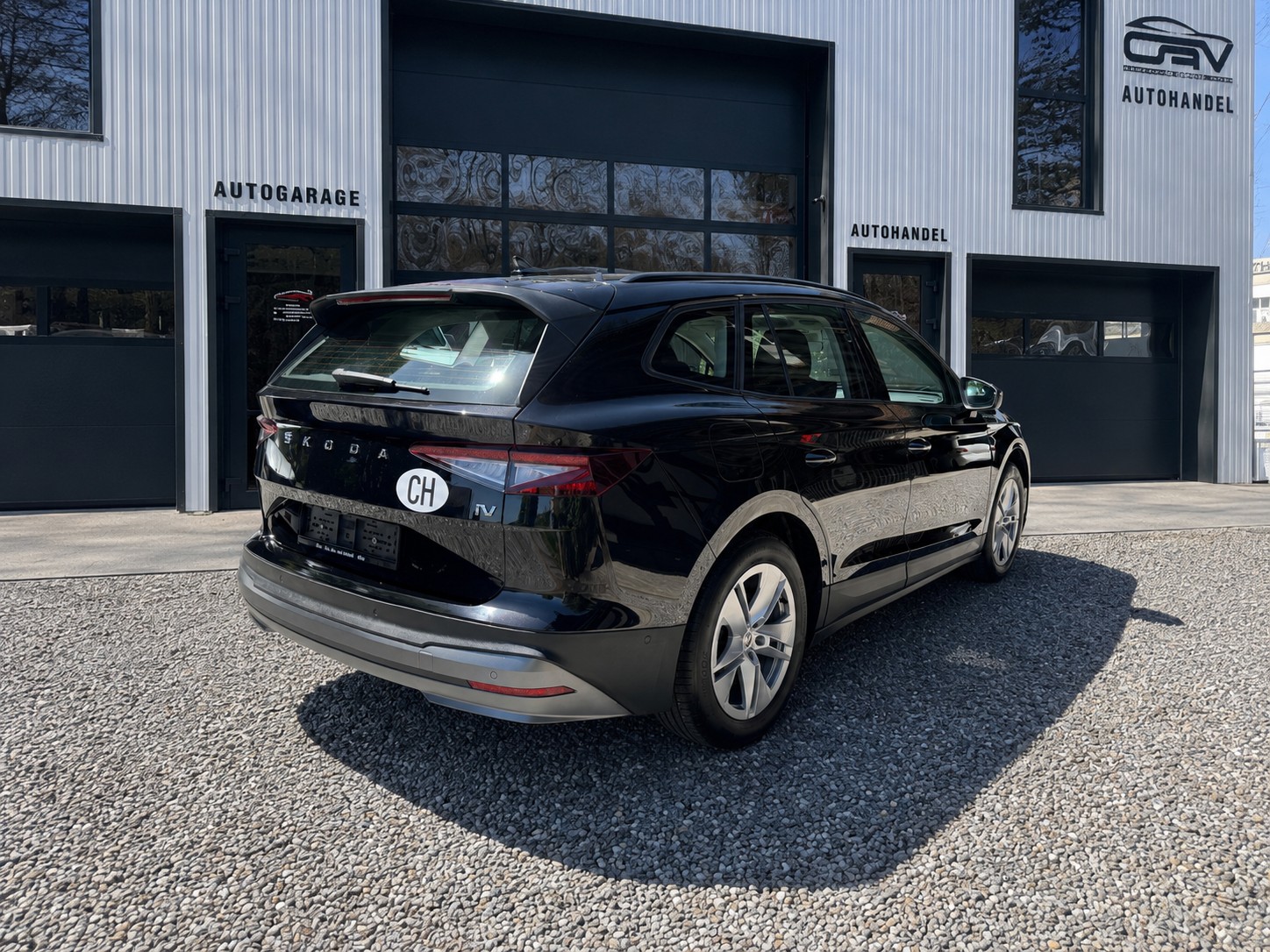 SKODA Enyaq iV 60-image-5