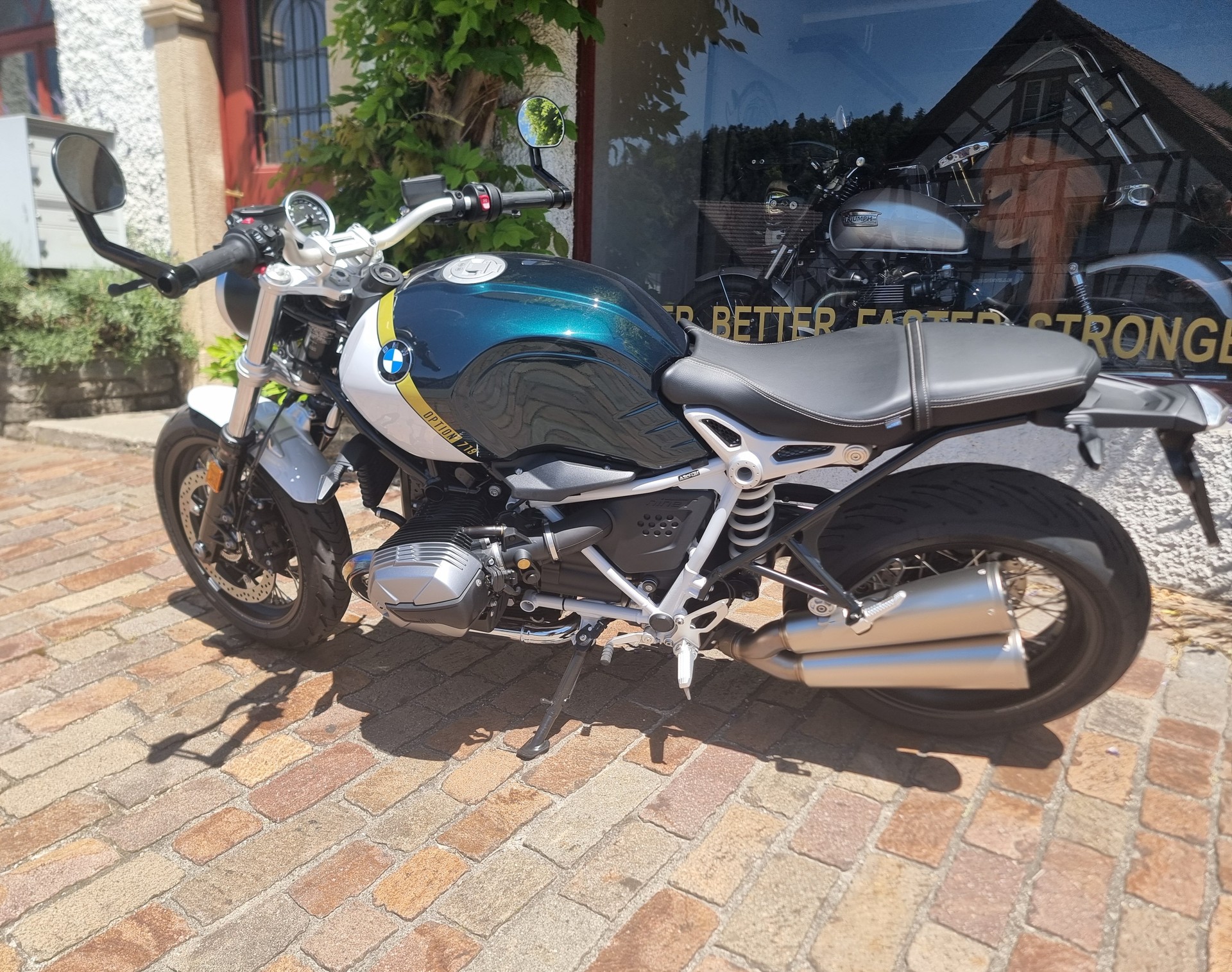 BMW R nineT Pure A2 (35kW)-image-5