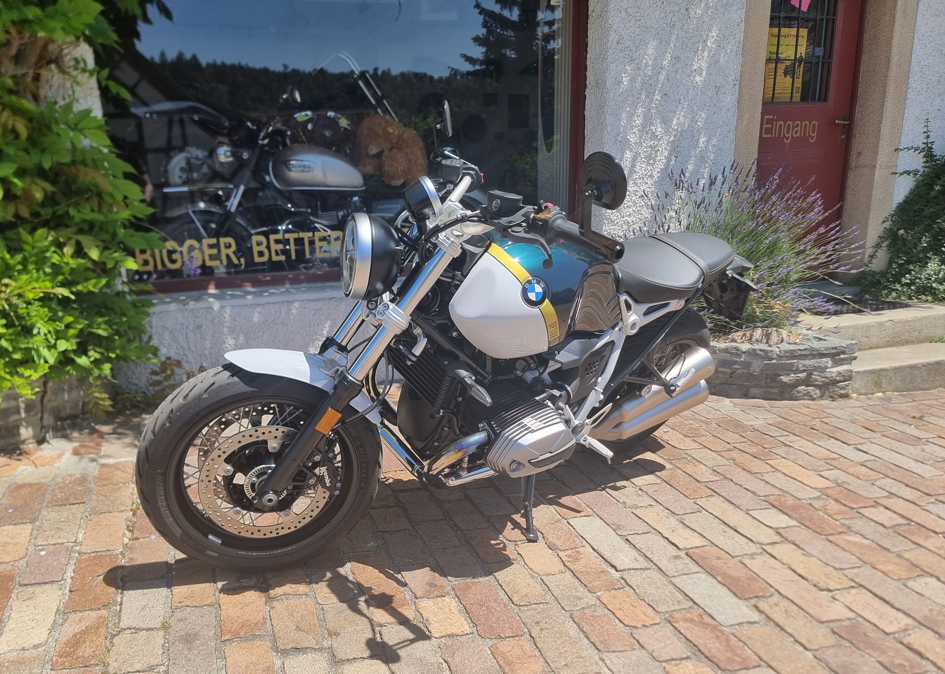 BMW R nineT Pure A2 (35kW)-image-4