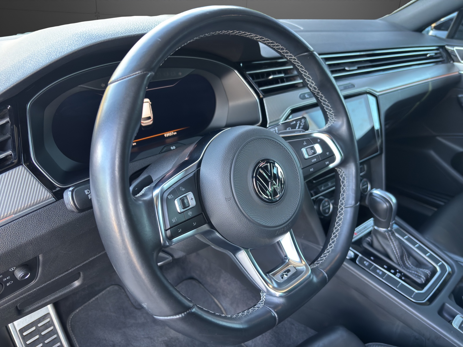 VW Passat Variant 2.0 TDI BMT Highline DSG 4Motion-showroom-element-3