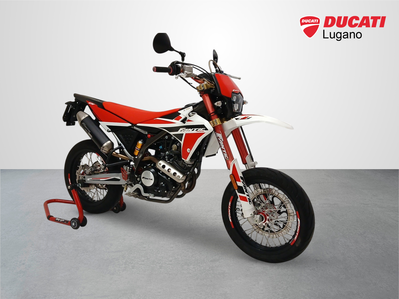 FANTIC XMF 125 Motard-image-0