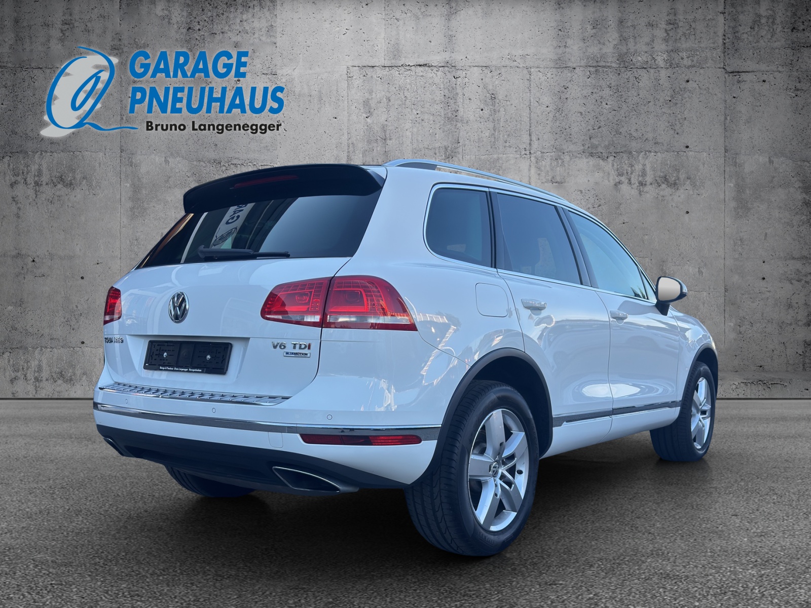 VW Touareg 3.0 TDI BlueMotion Technology Tiptronic-showroom-element-3