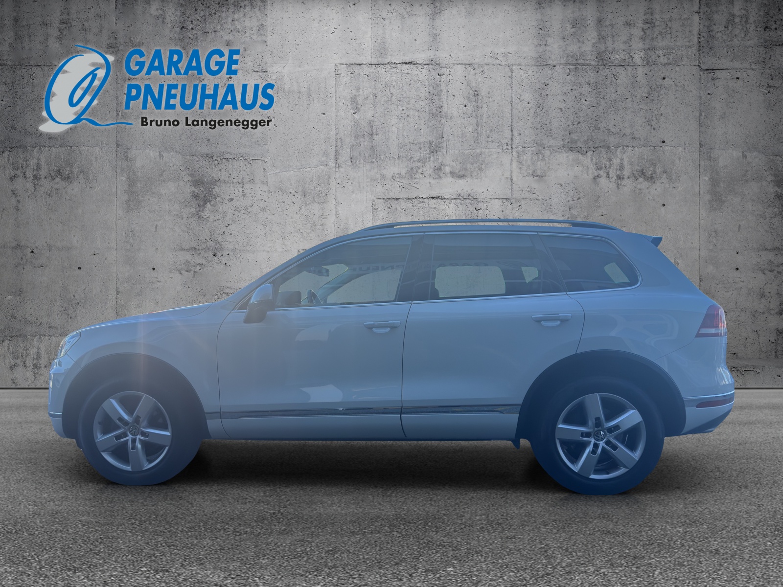 VW Touareg 3.0 TDI BlueMotion Technology Tiptronic-image-18