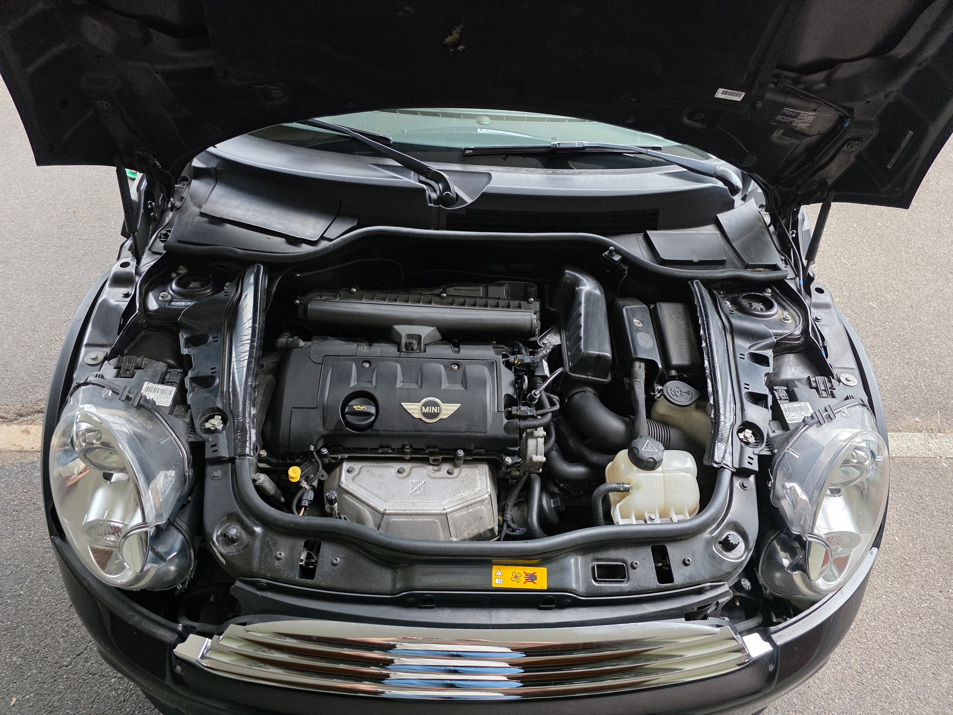 MINI CABRIO-image-19