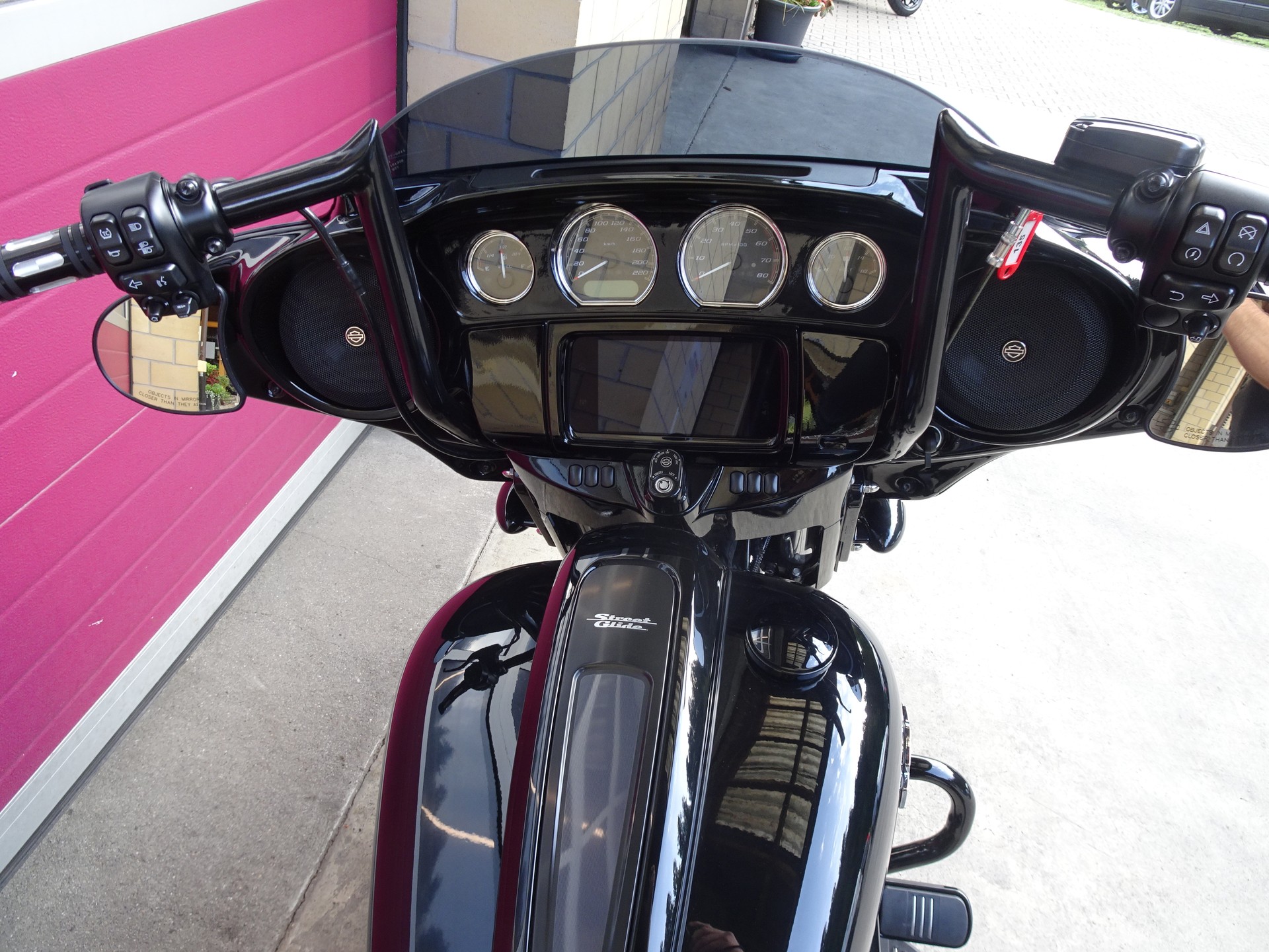 HARLEY-DAVIDSON FLHXS Street Glide Special Black Finish 114-image-5