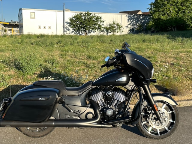 INDIAN Chieftain Dark Horse-image-10