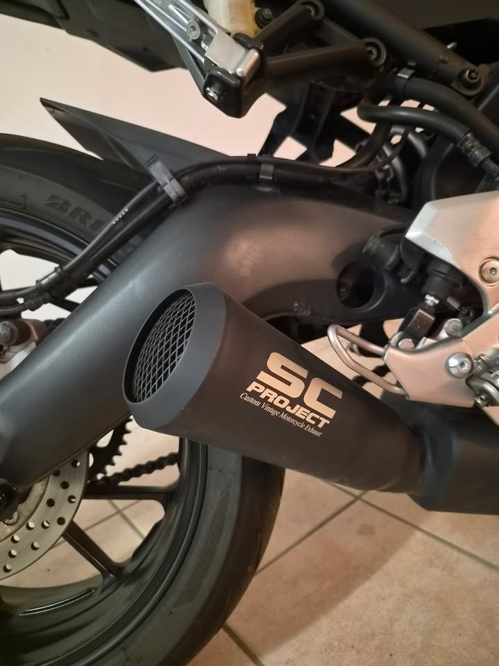 YAMAHA XSR 900-image-5